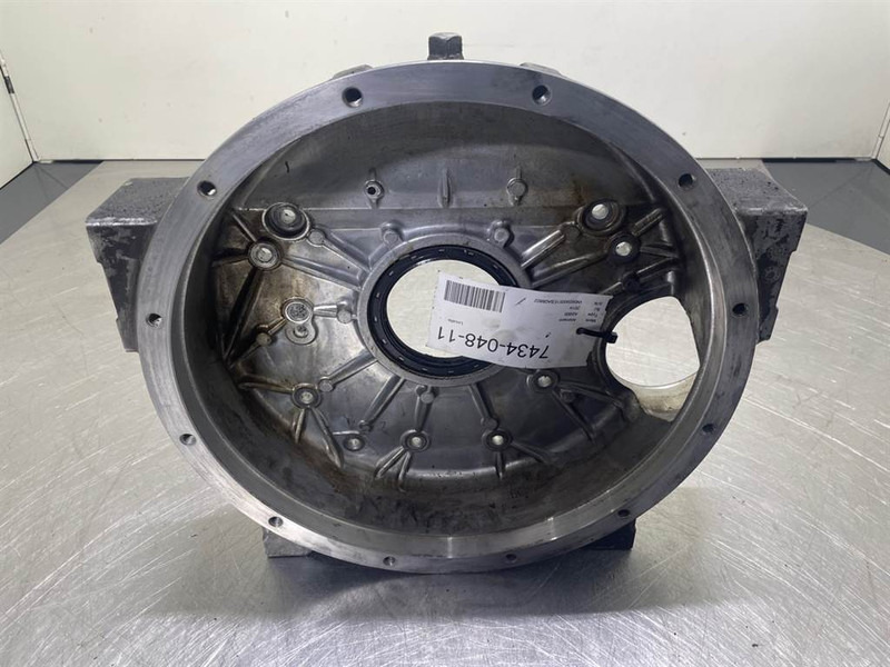 Ahlmann AS900-Cummins B3.3T-Flywheel housing - Moteur pour Engins de chantier: photos 1 Ahlmann AS900-Cummins B3.3T-Flywheel housing - Moteur pour Engins de chantier: photos 1