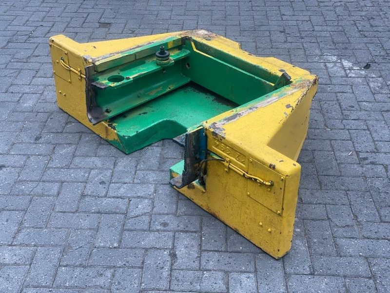 Ahlmann AZ10 - Counterweight/Heckgewicht/Contragewicht - Frame/ Châssis pour Engins de chantier: photos 4 Ahlmann AZ10 - Counterweight/Heckgewicht/Contragewicht - Frame/ Châssis pour Engins de chantier: photos 4