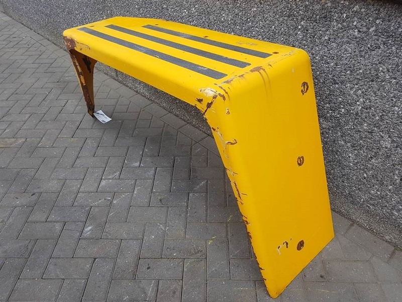 Ahlmann AZ150-4181501A-R/A-Mud guard/Kotfluegel/Spatbord - Aile pour Engins de chantier: photos 3 Ahlmann AZ150-4181501A-R/A-Mud guard/Kotfluegel/Spatbord - Aile pour Engins de chantier: photos 3