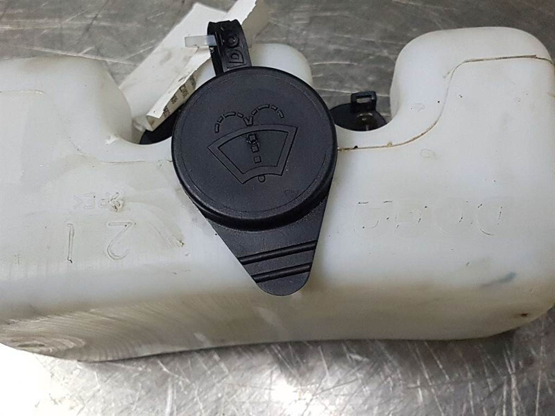 Ahlmann AZ210E-23107152-Doga-Tank/Behälter/Reservoir - Cabine et intérieur pour Engins de chantier: photos 4 Ahlmann AZ210E-23107152-Doga-Tank/Behälter/Reservoir - Cabine et intérieur pour Engins de chantier: photos 4