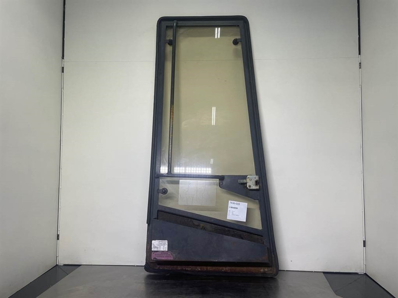 Ahlmann AZ6-4145329K-Door/Tür/Deur - Cabine et intérieur pour Engins de chantier: photos 2 Ahlmann AZ6-4145329K-Door/Tür/Deur - Cabine et intérieur pour Engins de chantier: photos 2