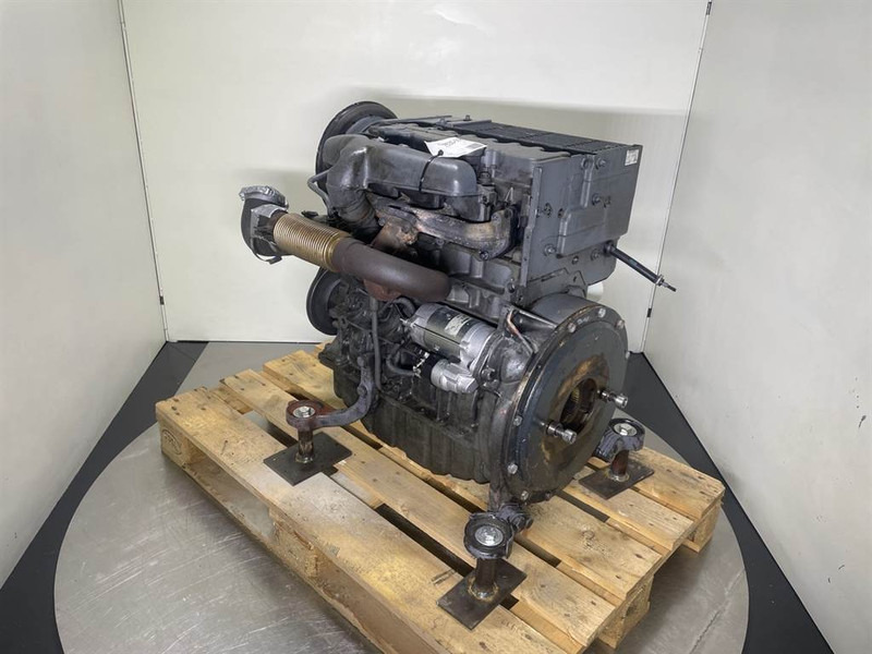 Ahlmann AZ6-Deutz BF4L2011-Engine/Motor - Moteur pour Engins de chantier: photos 4 Ahlmann AZ6-Deutz BF4L2011-Engine/Motor - Moteur pour Engins de chantier: photos 4