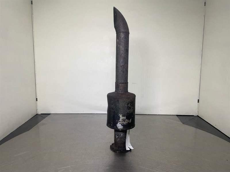 Ahlmann AZ6 - Exhaust/Auspuff/Uitlaat - Moteur pour Engins de chantier: photos 1 Ahlmann AZ6 - Exhaust/Auspuff/Uitlaat - Moteur pour Engins de chantier: photos 1