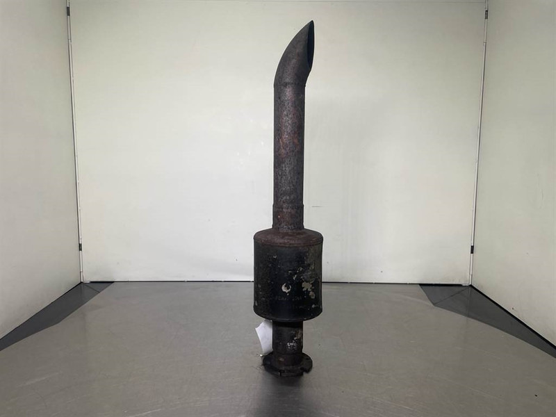 Ahlmann AZ6 - Exhaust/Auspuff/Uitlaat - Moteur pour Engins de chantier: photos 2 Ahlmann AZ6 - Exhaust/Auspuff/Uitlaat - Moteur pour Engins de chantier: photos 2