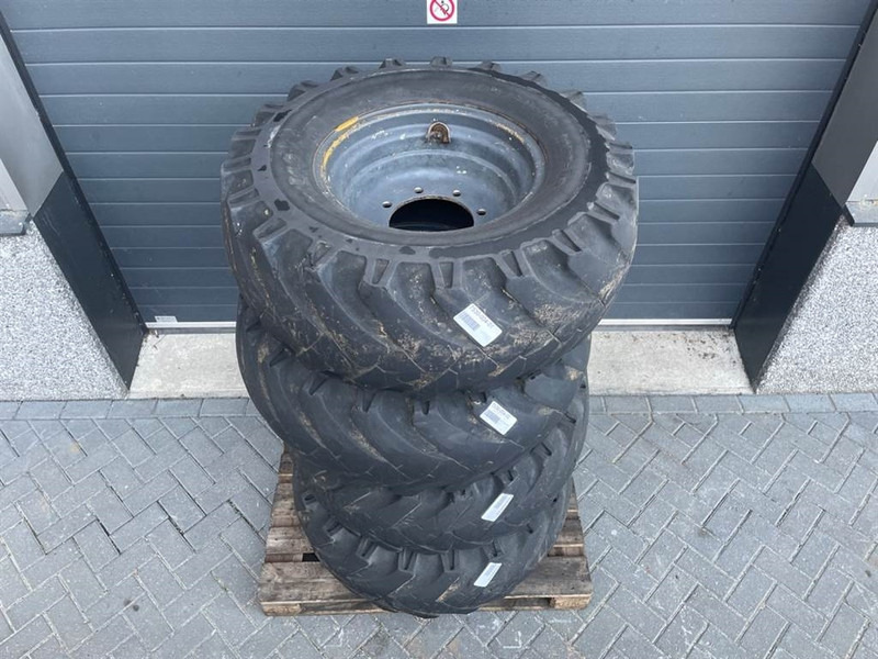 Ahlmann AZ6-Mitas 405/70-20 (16/70-20)-Tire/Reifen/Band - Pneus et jantes pour Engins de chantier: photos 2 Ahlmann AZ6-Mitas 405/70-20 (16/70-20)-Tire/Reifen/Band - Pneus et jantes pour Engins de chantier: photos 2