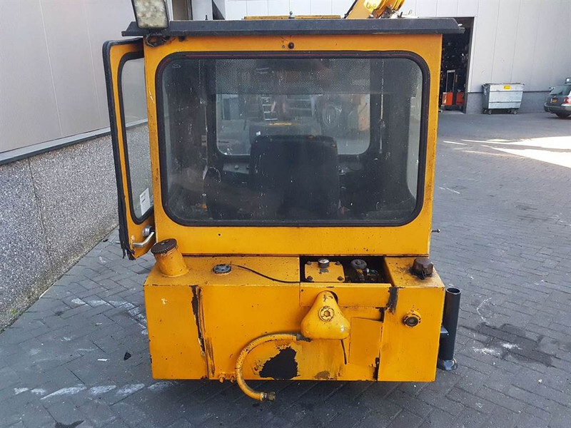 Ahlmann AZ9/AS7CS - Cabin/Kabine/Cabine - Cabine et intérieur pour Engins de chantier: photos 5 Ahlmann AZ9/AS7CS - Cabin/Kabine/Cabine - Cabine et intérieur pour Engins de chantier: photos 5