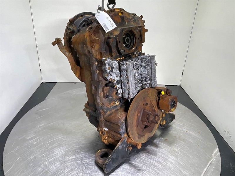 Case 521F-ZF 4WG-130-Transmission/Getriebe - Boîte de vitesse pour Engins de chantier: photos 2 Case 521F-ZF 4WG-130-Transmission/Getriebe - Boîte de vitesse pour Engins de chantier: photos 2