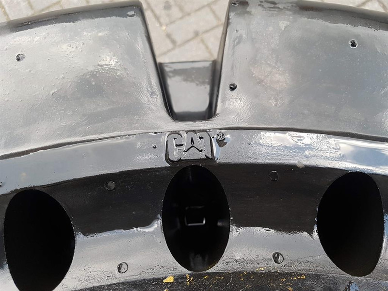 Cat 910/914 - 447-1131 - Tyre/Reifen/Band - Pneus et jantes pour Engins de chantier: photos 5 Cat 910/914 - 447-1131 - Tyre/Reifen/Band - Pneus et jantes pour Engins de chantier: photos 5