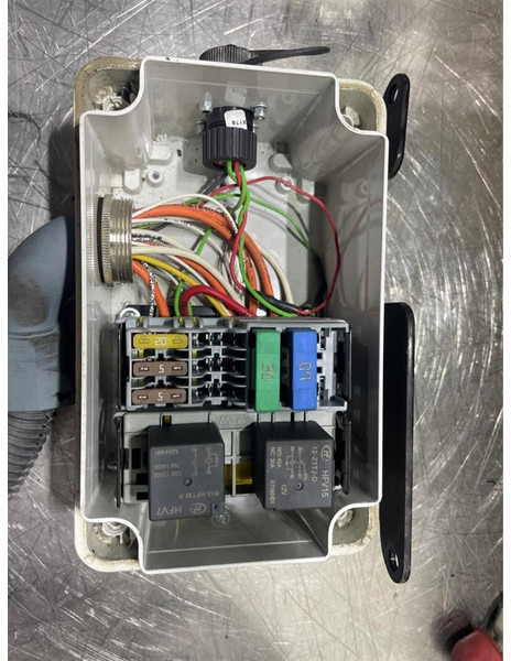 Deutz TD3.6L4 - Moteur pour Engins de chantier: photos 5 Deutz TD3.6L4 - Moteur pour Engins de chantier: photos 5