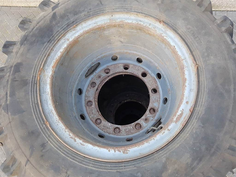Furukawa W725LS-10.00-20-Tire/Reifen/Band en crédit-bail Furukawa W725LS-10.00-20-Tire/Reifen/Band: photos 7