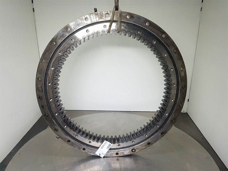 Furukawa W725LS - Slewing ring/Drehkranz/Draaikrans - Frame/ Châssis pour Engins de chantier: photos 2 Furukawa W725LS - Slewing ring/Drehkranz/Draaikrans - Frame/ Châssis pour Engins de chantier: photos 2