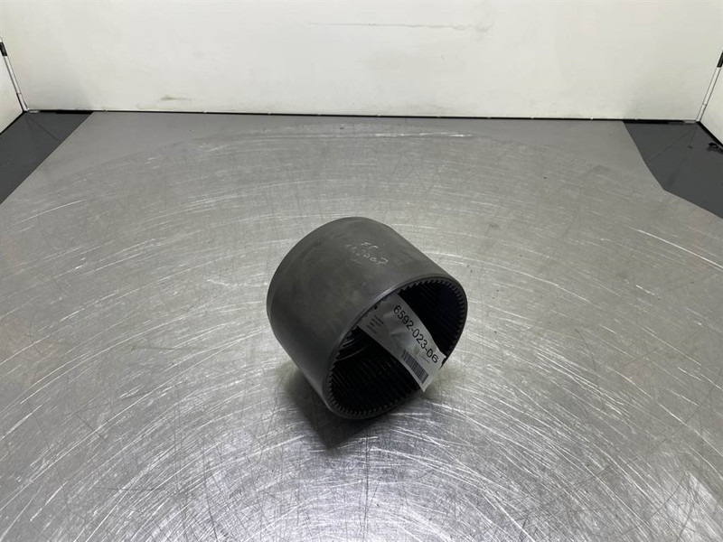 Furukawa W725LS-ZF AP-B745-Ring gear/Hohlrad/Ringwiel - Essieu et pièces pour Engins de chantier: photos 3 Furukawa W725LS-ZF AP-B745-Ring gear/Hohlrad/Ringwiel - Essieu et pièces pour Engins de chantier: photos 3