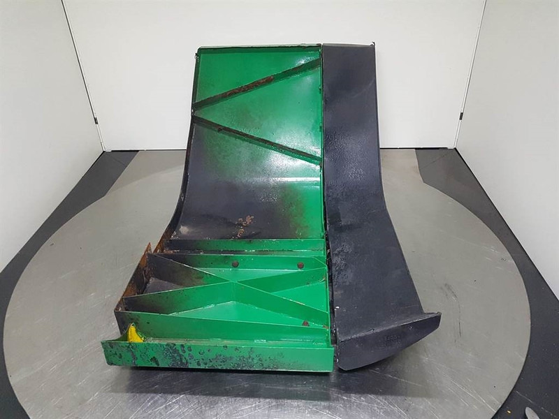 JCB 426E AGRI HT - Mud guard/Kotfluegel/Spatbord - Frame/ Châssis pour Engins de chantier: photos 4 JCB 426E AGRI HT - Mud guard/Kotfluegel/Spatbord - Frame/ Châssis pour Engins de chantier: photos 4