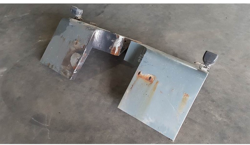Komatsu WA 270 - 3 - Fender/Kotflügel/Spatbord - Aile pour Engins de chantier: photos 3 Komatsu WA 270 - 3 - Fender/Kotflügel/Spatbord - Aile pour Engins de chantier: photos 3