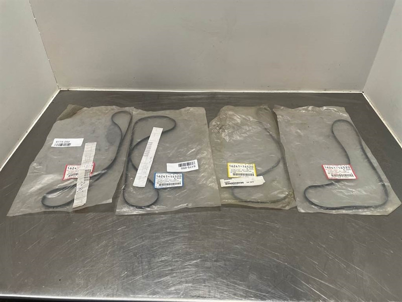 Kubota 16241-14520-Gasket head cover/Klepdekselpakking - Moteur pour Engins de chantier: photos 1 Kubota 16241-14520-Gasket head cover/Klepdekselpakking - Moteur pour Engins de chantier: photos 1