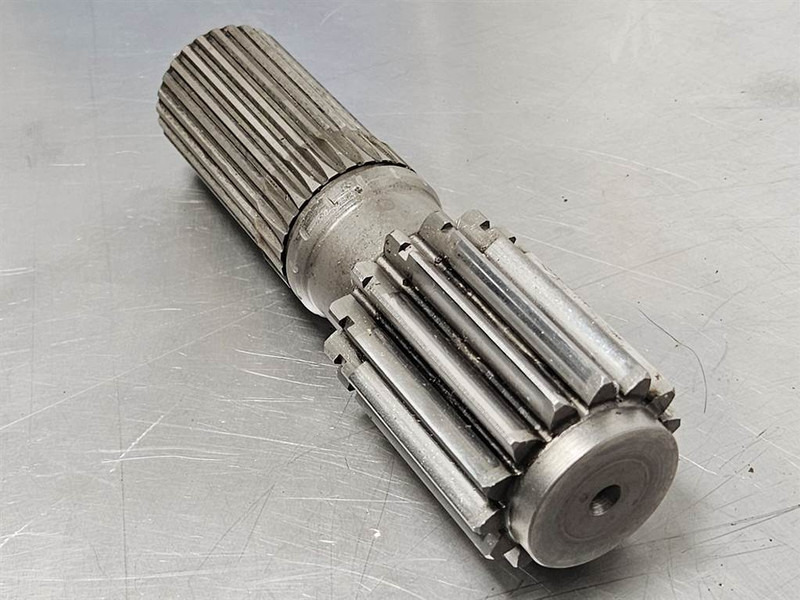 Liebherr L514-7621981-Sun gear shaft/Sonnenradwelle/Zonneas - Essieu et pièces pour Engins de chantier: photos 4 Liebherr L514-7621981-Sun gear shaft/Sonnenradwelle/Zonneas - Essieu et pièces pour Engins de chantier: photos 4