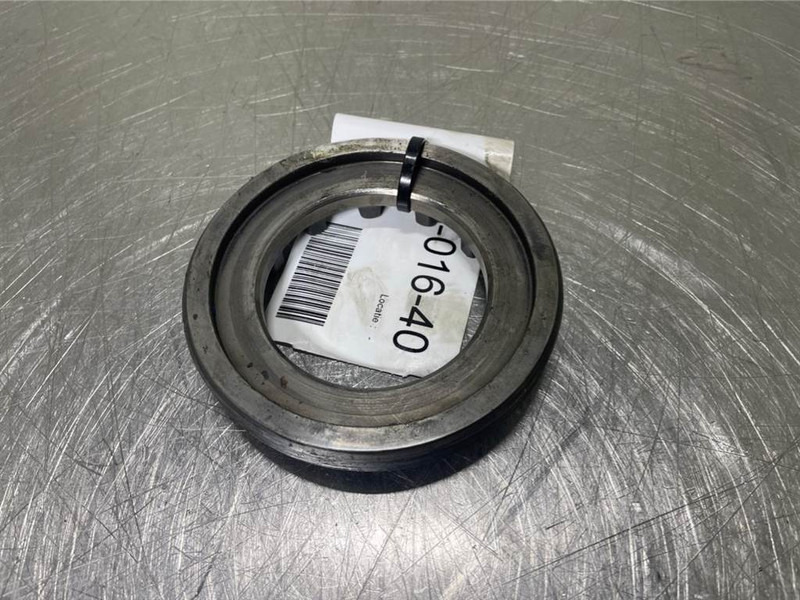 Liebherr L544-7009229-Adjusting nut/Einstellmutter - Essieu et pièces pour Engins de chantier: photos 3 Liebherr L544-7009229-Adjusting nut/Einstellmutter - Essieu et pièces pour Engins de chantier: photos 3