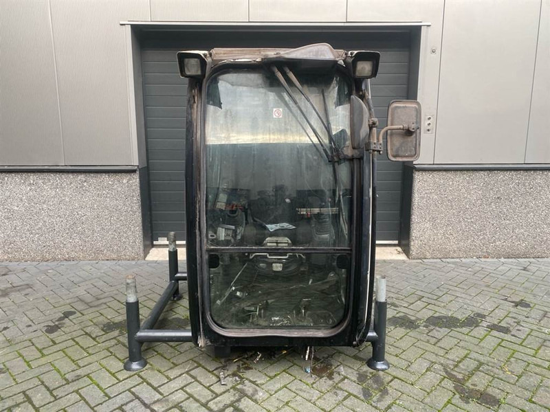 Liebherr LH24M-94087410-Cabin/Kabine/Cabine - Cabine et intérieur pour Engins de chantier: photos 4 Liebherr LH24M-94087410-Cabin/Kabine/Cabine - Cabine et intérieur pour Engins de chantier: photos 4