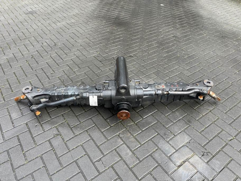 Manitou MLT1040-52574598-Spicer 212/10066639-Axle/Achse/As - Essieu et pièces pour Engins de chantier: photos 1 Manitou MLT1040-52574598-Spicer 212/10066639-Axle/Achse/As - Essieu et pièces pour Engins de chantier: photos 1