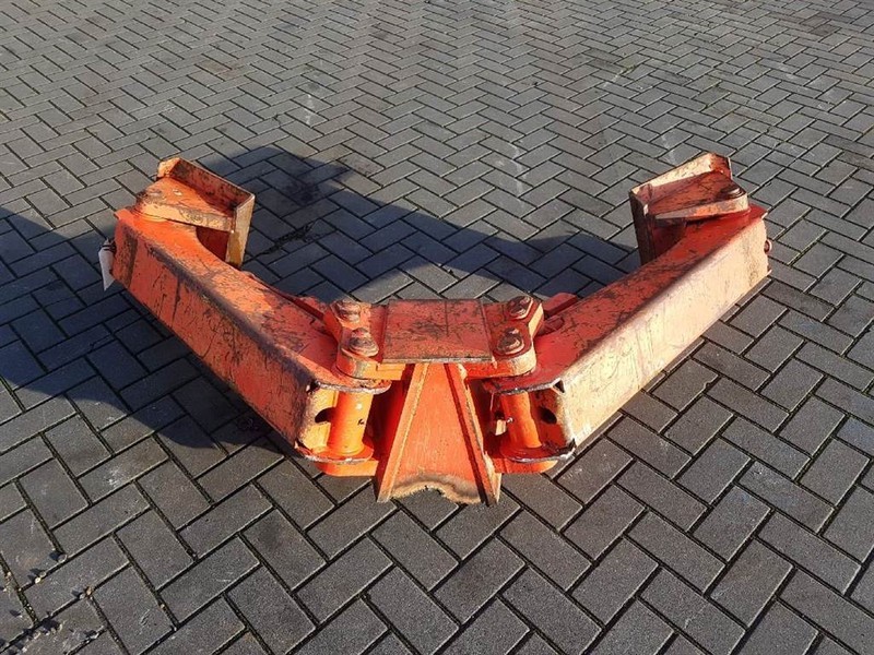 Manitou MT1233ST - Outrigger/Pratzen/Stempelpoot - Frame/ Châssis: photos 3 Manitou MT1233ST - Outrigger/Pratzen/Stempelpoot - Frame/ Châssis: photos 3