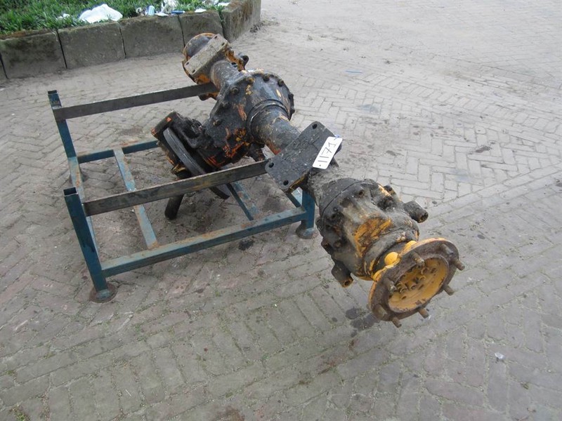 Mercedes-Benz - Axle/Achse/As - Essieu et pièces pour Engins de chantier: photos 1 Mercedes-Benz - Axle/Achse/As - Essieu et pièces pour Engins de chantier: photos 1