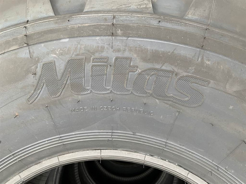Mitas 405/70R20 (16/70R20) - Tyre/Reifen/Band - Pneu pour Engins de chantier: photos 4 Mitas 405/70R20 (16/70R20) - Tyre/Reifen/Band - Pneu pour Engins de chantier: photos 4