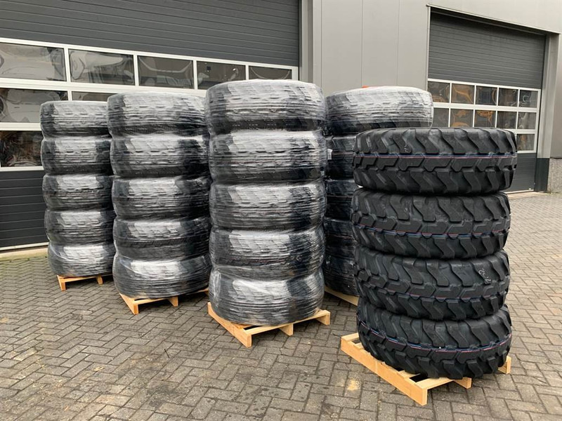Mitas 405/70R20 (16/70R20) - Tyre/Reifen/Band - Pneu pour Engins de chantier: photos 1 Mitas 405/70R20 (16/70R20) - Tyre/Reifen/Band - Pneu pour Engins de chantier: photos 1