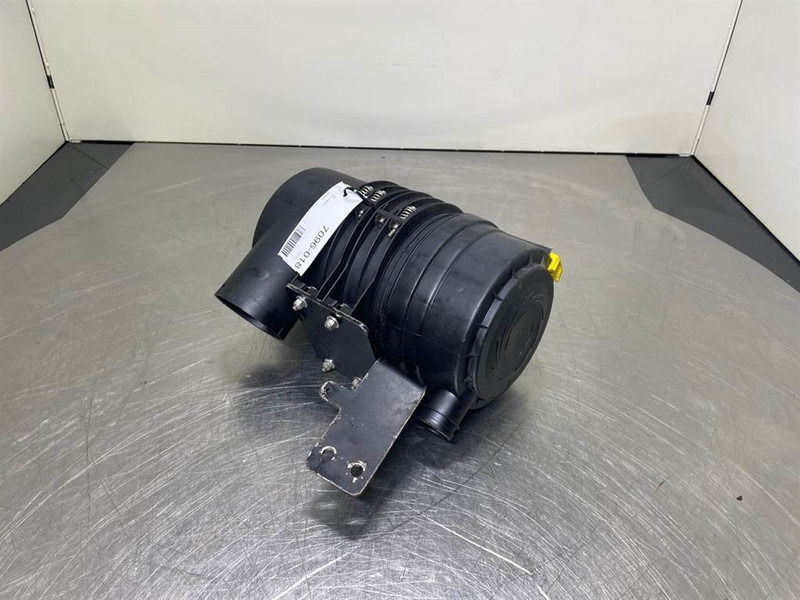 New Holland W110C - Air filter/Luftfilter/Luchtfilter - Moteur pour Engins de chantier: photos 2 New Holland W110C - Air filter/Luftfilter/Luchtfilter - Moteur pour Engins de chantier: photos 2