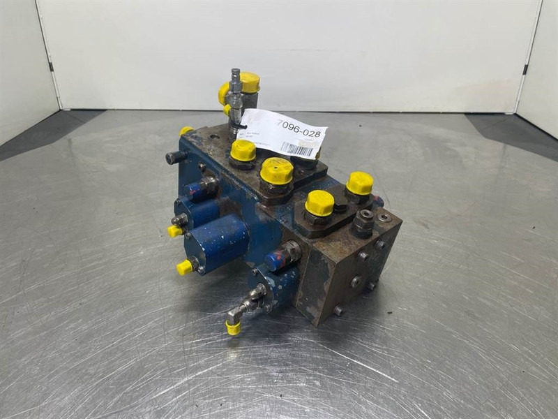 New Holland W110C-Rexroth M6-1213-00/3M6-Valve/Ventile - Hydraulique pour Engins de chantier: photos 3 New Holland W110C-Rexroth M6-1213-00/3M6-Valve/Ventile - Hydraulique pour Engins de chantier: photos 3