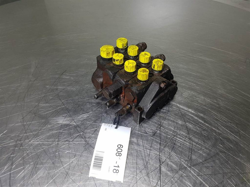 O & K -Commercial 3469203167-2212814-Valve/Ventile - Hydraulique pour Engins de chantier: photos 2 O & K -Commercial 3469203167-2212814-Valve/Ventile - Hydraulique pour Engins de chantier: photos 2