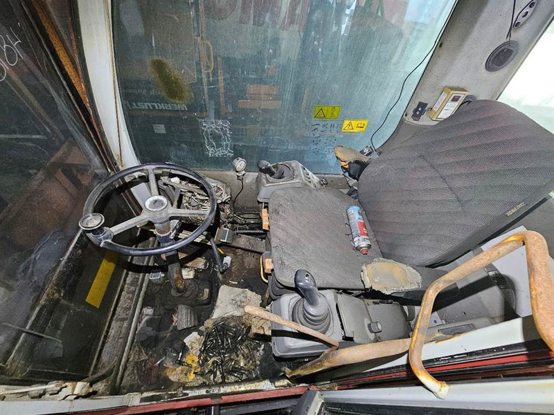 O & K MH 6.5 - Cabin/Kabine/Cabine - Cabine et intérieur pour Engins de chantier: photos 5 O & K MH 6.5 - Cabin/Kabine/Cabine - Cabine et intérieur pour Engins de chantier: photos 5