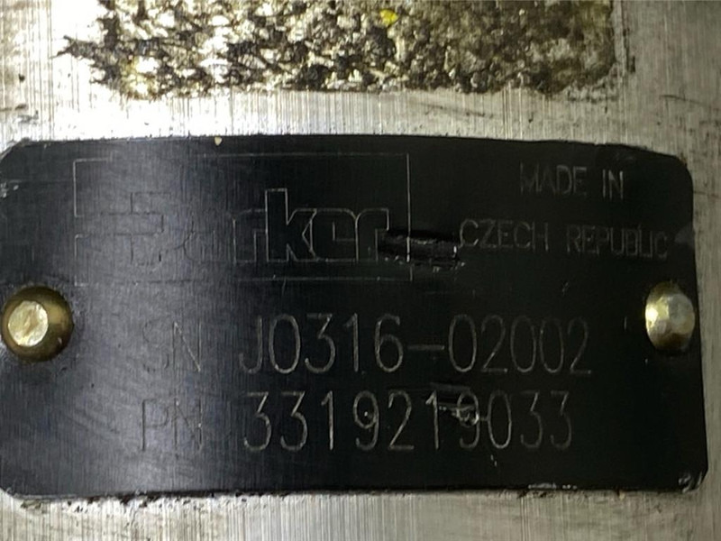 Parker 3319219033 - Gearpump/Zahnradpumpe/Tandwielpomp - Hydraulique pour Engins de chantier: photos 5 Parker 3319219033 - Gearpump/Zahnradpumpe/Tandwielpomp - Hydraulique pour Engins de chantier: photos 5