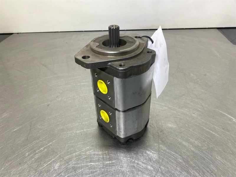 Parker 3339121195 - Gearpump/Zahnradpumpe/Tandwielpomp - Hydraulique pour Engins de chantier: photos 2 Parker 3339121195 - Gearpump/Zahnradpumpe/Tandwielpomp - Hydraulique pour Engins de chantier: photos 2
