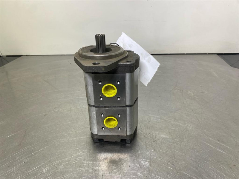 Parker 3339121195 - Gearpump/Zahnradpumpe/Tandwielpomp - Hydraulique pour Engins de chantier: photos 1 Parker 3339121195 - Gearpump/Zahnradpumpe/Tandwielpomp - Hydraulique pour Engins de chantier: photos 1