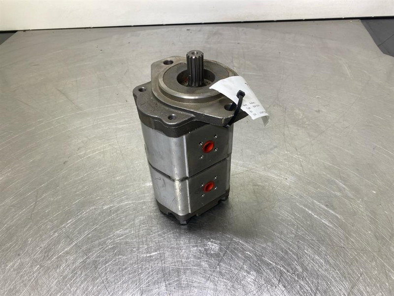 Parker 3339121195 - Gearpump/Zahnradpumpe/Tandwielpomp - Hydraulique pour Engins de chantier: photos 3 Parker 3339121195 - Gearpump/Zahnradpumpe/Tandwielpomp - Hydraulique pour Engins de chantier: photos 3