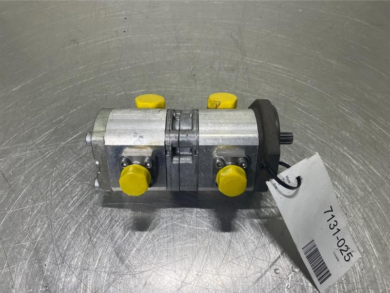 Rexroth 0510665452 - Gearpump/Zahnradpumpe/Tandwielpomp - Hydraulique pour Engins de chantier: photos 2 Rexroth 0510665452 - Gearpump/Zahnradpumpe/Tandwielpomp - Hydraulique pour Engins de chantier: photos 2