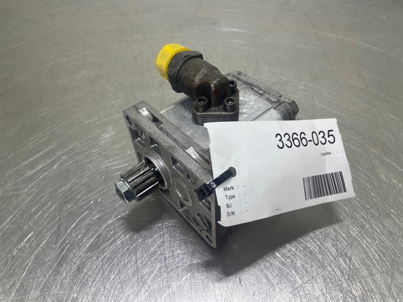 Saturn SP2A16DE10N - Gearpump/Zahnradpumpe/Tandwielpomp - Hydraulique pour Engins de chantier: photos 3 Saturn SP2A16DE10N - Gearpump/Zahnradpumpe/Tandwielpomp - Hydraulique pour Engins de chantier: photos 3