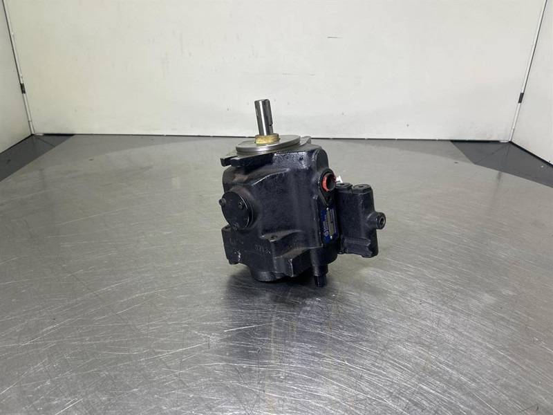 Sauer Danfoss OPV1/038-R5P-Load sensing pump - Hydraulique pour Engins de chantier: photos 1 Sauer Danfoss OPV1/038-R5P-Load sensing pump - Hydraulique pour Engins de chantier: photos 1