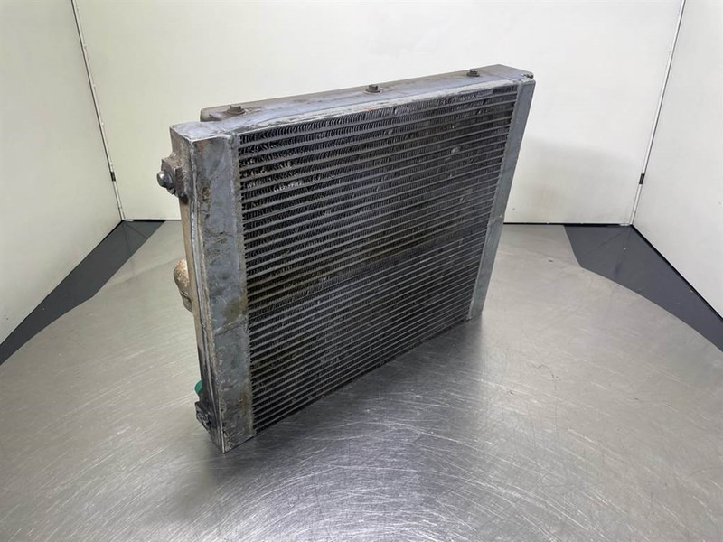 Schaeff SKL843-5010660860/5010663023-Cooler/Kühler/Koeler - Moteur pour Engins de chantier: photos 3 Schaeff SKL843-5010660860/5010663023-Cooler/Kühler/Koeler - Moteur pour Engins de chantier: photos 3