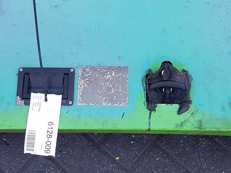 Sennebogen 818 - Engine hood/Motorhaube/Motorkap - Frame/ Châssis pour Engins de chantier: photos 4 Sennebogen 818 - Engine hood/Motorhaube/Motorkap - Frame/ Châssis pour Engins de chantier: photos 4