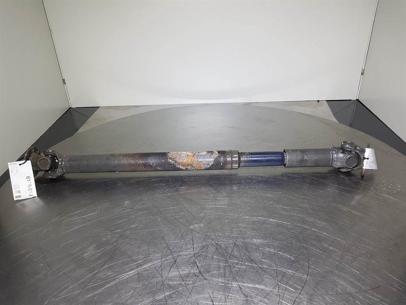 Sennebogen 818 - Propshaft/Gelenkwelle/Cardanas - Essieu et pièces pour Engins de chantier: photos 1 Sennebogen 818 - Propshaft/Gelenkwelle/Cardanas - Essieu et pièces pour Engins de chantier: photos 1