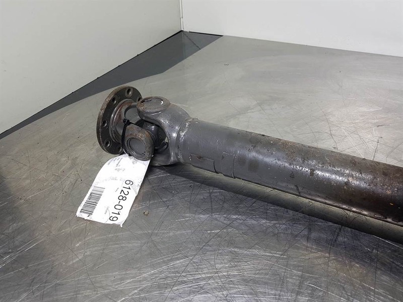 Sennebogen 818 - Propshaft/Gelenkwelle/Cardanas - Essieu et pièces pour Engins de chantier: photos 4 Sennebogen 818 - Propshaft/Gelenkwelle/Cardanas - Essieu et pièces pour Engins de chantier: photos 4
