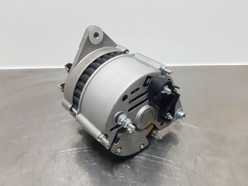 Terex Schaeff SKL843-14V 65A-Alternator/Lichtmaschine/Dynamo - Moteur pour Engins de chantier: photos 5 Terex Schaeff SKL843-14V 65A-Alternator/Lichtmaschine/Dynamo - Moteur pour Engins de chantier: photos 5