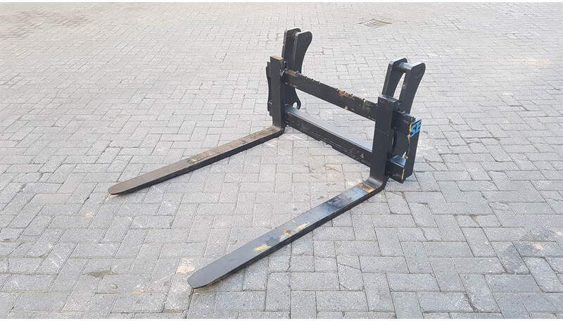 Terex Schaeff TL/SKL/SKS-Yanmar V-2,5T-Forks/Palletgabeln - Fourches pour Engins de chantier: photos 1 Terex Schaeff TL/SKL/SKS-Yanmar V-2,5T-Forks/Palletgabeln - Fourches pour Engins de chantier: photos 1