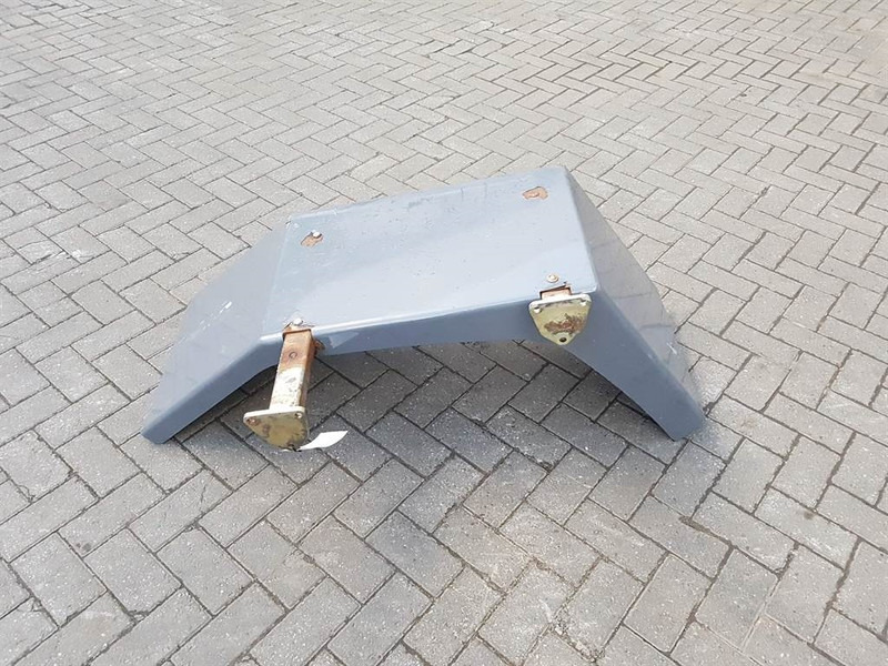 Terex TL210-0457002032/6457002032-Mud guard/Kotfluegel - Frame/ Châssis pour Engins de chantier: photos 4 Terex TL210-0457002032/6457002032-Mud guard/Kotfluegel - Frame/ Châssis pour Engins de chantier: photos 4