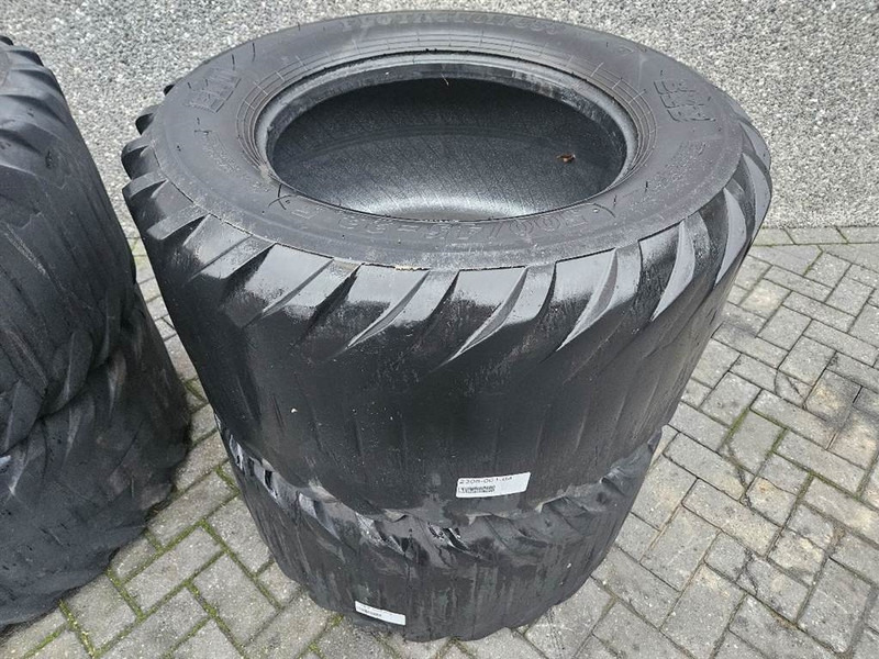 Volvo L25B-P-BKT 500/45-22.5-Tire/Reifen/Band - Pneus et jantes pour Engins de chantier: photos 3 Volvo L25B-P-BKT 500/45-22.5-Tire/Reifen/Band - Pneus et jantes pour Engins de chantier: photos 3