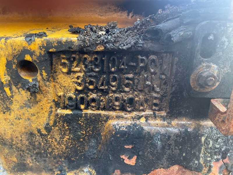 Volvo L30G - Counterweight/Heckgewicht/Contragewicht - Frame/ Châssis pour Engins de chantier: photos 5 Volvo L30G - Counterweight/Heckgewicht/Contragewicht - Frame/ Châssis pour Engins de chantier: photos 5
