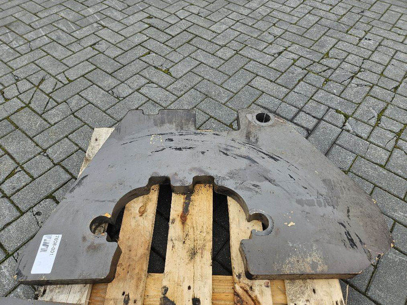 Volvo L35B-ZM2811921-Counterweight/Heckgewicht - Frame/ Châssis pour Engins de chantier: photos 1 Volvo L35B-ZM2811921-Counterweight/Heckgewicht - Frame/ Châssis pour Engins de chantier: photos 1