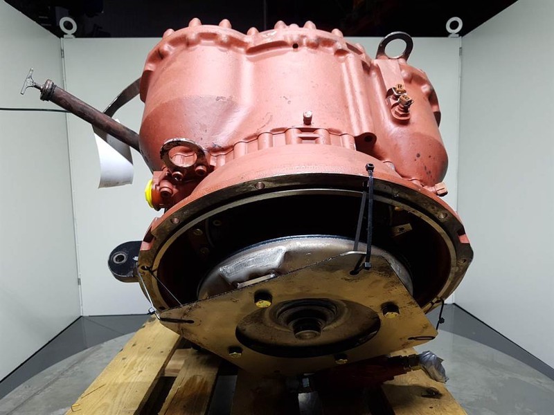 ZF 4WG-190 - Ljungby Maskin L12 - Transmission - Boîte de vitesse et pièces pour Engins de chantier: photos 4 ZF 4WG-190 - Ljungby Maskin L12 - Transmission - Boîte de vitesse et pièces pour Engins de chantier: photos 4