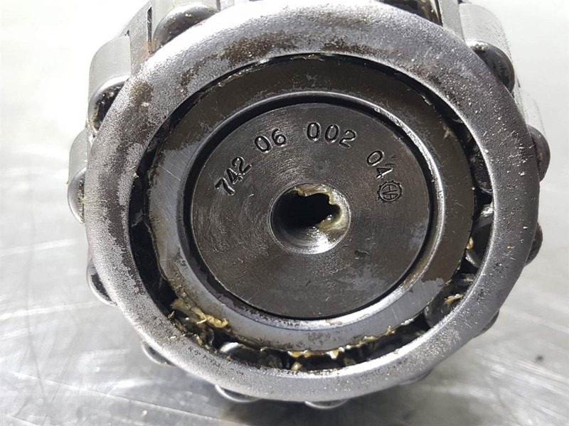 Zettelmeyer ZL1001-7420600204-Joint shaft/Steckwelle/Steekas - Essieu et pièces pour Engins de chantier: photos 4 Zettelmeyer ZL1001-7420600204-Joint shaft/Steckwelle/Steekas - Essieu et pièces pour Engins de chantier: photos 4